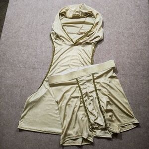 Elegant Gold Men's Brief Hoodie Set